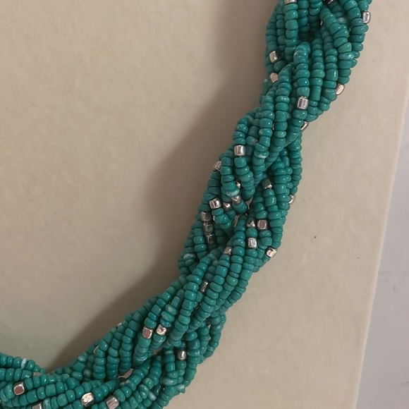 19” 6 strand blue green gold seed bead necklace with a lobster clasp & extender - Picture 7 of 15